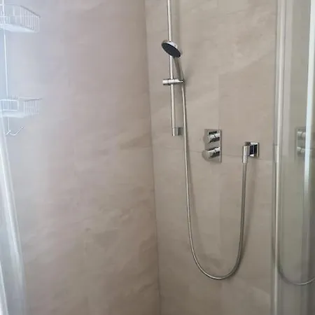 Apartment Business Flat. Terrace & Free Parking Luxemburg
